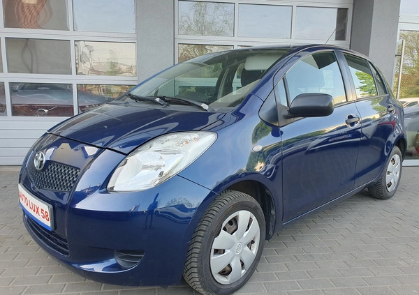 Toyota Yaris cena 14900 przebieg: 131709, rok produkcji 2008 z Warszawa małe 154